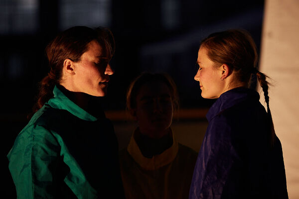 Treatment of Remembering (Sabina Bočková, Johana Pocková, Inga Zotova-Mikshina). Photo: Kamil Hauptmann. Treatment of Remembering (Sabina Bočková, Johana Pocková, Inga Zotova-Mikshina). Photo: Kamil Hauptmann.