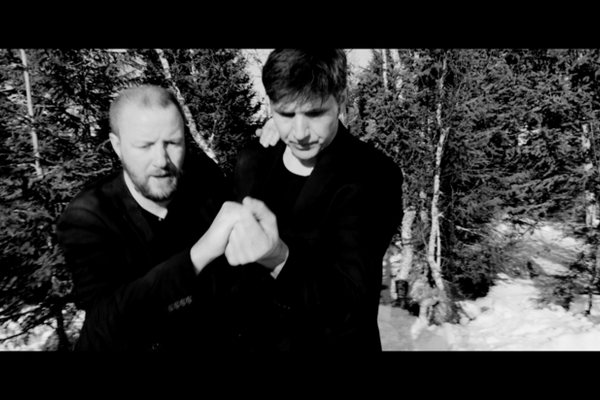 Can you come down and fetch me? Snow edition (Inge Martin Helgesen and Sigurd Johan Heide). Photo: Kartellet. Can you come down and fetch me? Snow edition (Inge Martin Helgesen and Sigurd Johan Heide). Photo: Kartellet.