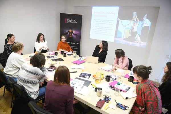 Taneční aktuality uspořádají workshopy pro taneční kritiky a kulturní manažery s osobnostmi evropské oborové mediální scény Taneční aktuality uspořádají workshopy pro taneční kritiky a kulturní manažery s osobnostmi evropské oborové mediální scény