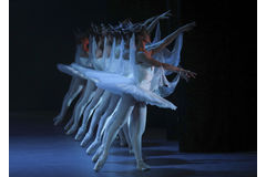 Bajadéra (soubor baletu NdB). Foto: Ctibor Bachratý.