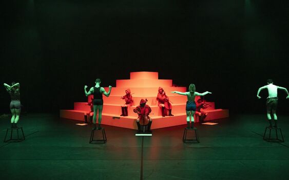 Tanz im August 2025 – Telluric Horizons