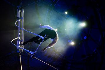 Letní Letná prepares its 18th edition, acrobats from Great Britain will bring Lexicon of Circus Magic