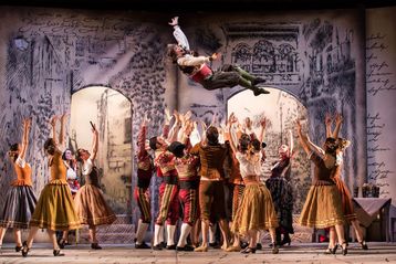 Don Quijote (Rei Masatomi a soubor baletu). Foto Anna Rasmussen.