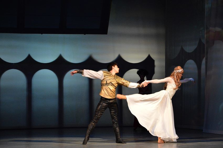 Marin Delavaud, Irina Laptěva. Foto: Archiv Moravského divadla Olomouc.