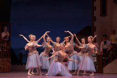 Coppélia (Královský balet). Foto: Bill Cooper/ROH.
