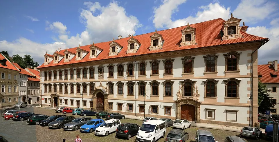 Valdštejnský palác v Praze, sídlo Senátu. Zdroj Wikimedia Commons.