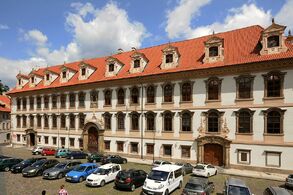 Valdštejnský palác v Praze, sídlo Senátu. Zdroj Wikimedia Commons.