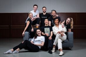 NdB 3 (tanečníci společně s choreografkou Megumi Nakamura). Foto Arthur Abram.
