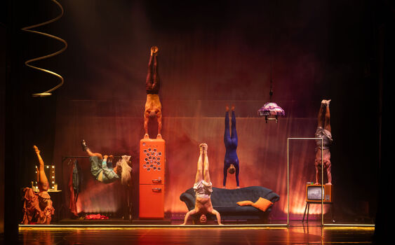 Konec světa v branickém divadle sází na efektní vizuálno