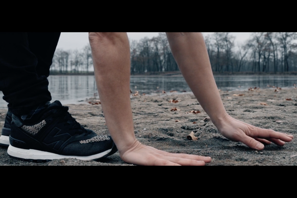 Emergency Dancers III. - Passing (Nikola Križková). Záběr z videa.