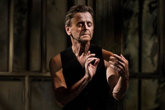 Brodsky / Baryshnikov (Michail Baryšnikov). Foto: Janis Deinats.