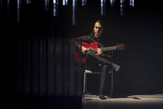 Smoke and Mirrors. Francesca Amy Amante a Filip Zubák. Foto: Vojta Brtnický. 