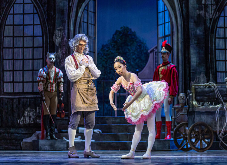 Coppélia - Giovanni Rotolo, Aya Okumura. Foto: Martin Divíšek.