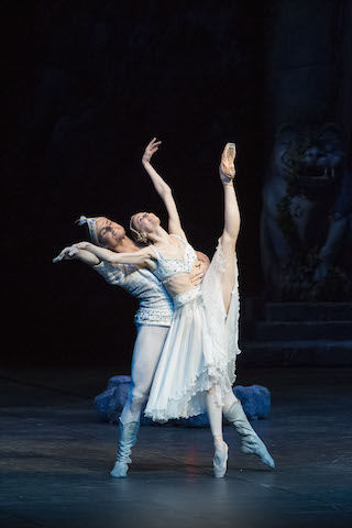 La Bayadère, Michal Krčmář, Svetlana Zakharova, Foto Mirka Kleemola