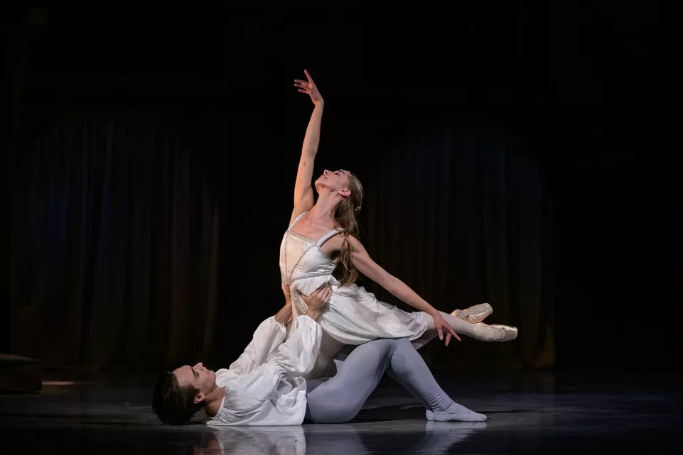 Romeo a Julie. Balet Moravského divadla Olomouc. Foto: Sergej Gherciu. 