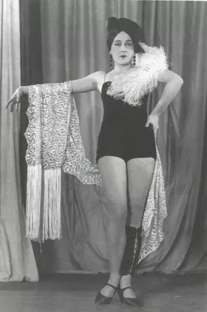 Nina Jirsíková v revui Don Juan a Comp., Osvobozené divadlo 1931. Zdroj: N. Jirsíková, Vzpomínky tanečnice.