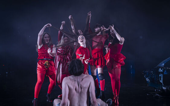 Udržovat při životě, nebo ukončit trápení? Česká taneční platforma se vzpružila – otázka je, na jak dlouho