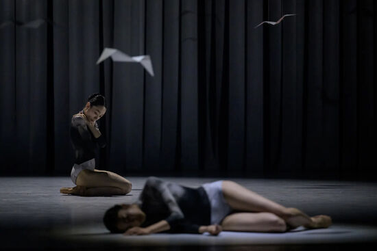 Avant-Garde. 4 Seasons. Nana Nakagawa. Foto: Serghei Gherciu.