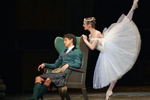 La Sylphide (Jurgita Dronina, Isaac Hernandez). Foto: Dave Morgan.