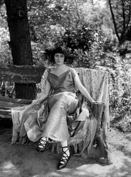 Anna Pavlova. Foto: Bassano Ltd (London Portrait Gallery).