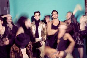 DEKKADANCERS na prknech ARCHY+ oživí newyorskou legendu Studio 54. Disco is not dead!