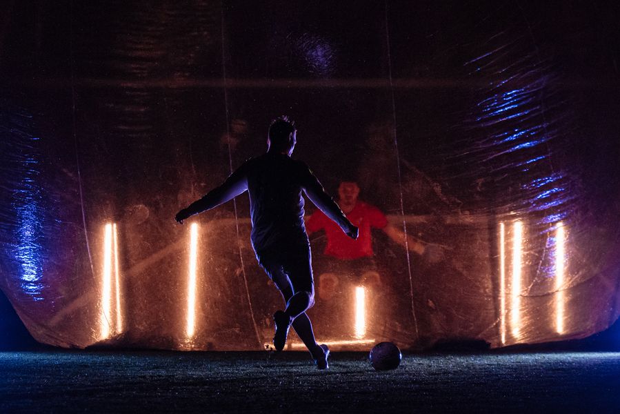 Přední čeští sportovci vystoupí na večeru Cirku La Putyka a Bez frází na Jatkách78. Foto Jana Mensatorová.