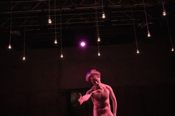 Words of Apology (Jiří Šimek). Foto: Josef Rabara.