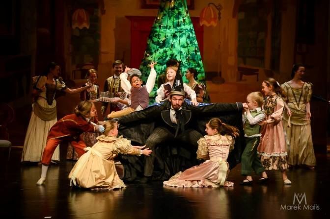 Louskáček, vánoční sen v Divadle na Vinohradech