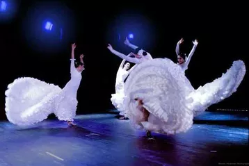 Virginia Delgadová a Compañía Danza Flamenca: Mujeres