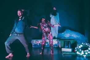 ?LOGIKA? , choreografie tanC. Foto: Peter Coch.
