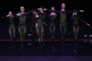 Into the Hairy. L-E-V Dance Company. Foto: Katerina Jebb.