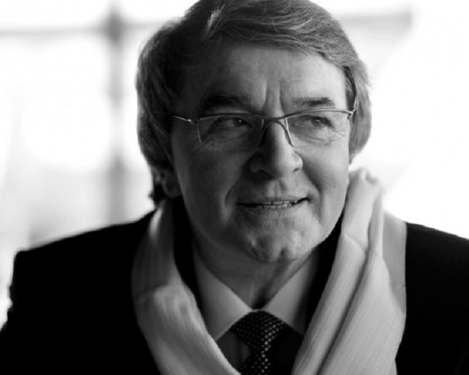 [Obrázek: Vlastimil-Harapes.jpeg]