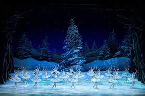 Louskáček. Polský národní balet. Toer van Schayk a Wayne Eagling, Foto: Ewa Krasucka. 