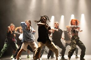 Rave Lucid (Mazelfreten). Foto Jonathan Lutumba.