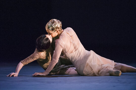  Woolf Works (Alessandra Ferri, Francesca Hayward). Foto: Tristram Kenton, zdroj Royal Opera House.