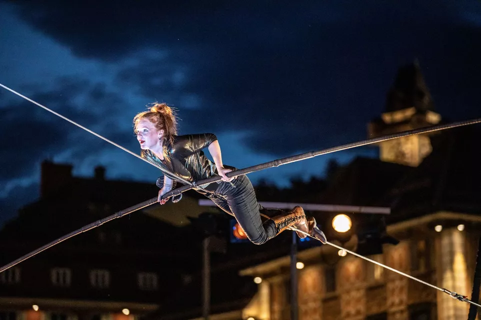 Les Filles Du Renar Pâle - Résiste. Foto La Strada Graz/Nikola Milatovic.