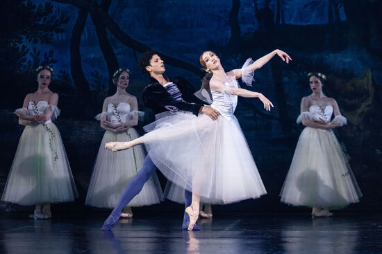Giselle. Balet Národního divadla Brno. Foto: Pavel Hejný. 