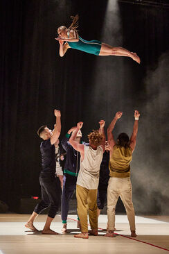  Konkurz (Losers Cirque Company). Foto: Miloš Šálek.