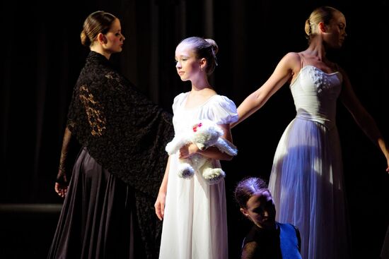 Proměny. Balet Divadla města Ústí nad Labem. Foto: zdroj archiv Divadla města Ústí nad Labem.