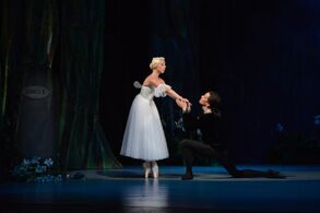 Giselle - Vladimir Gončarov (Vévoda Albert), Michaela Gupfinger (Giselle), Foto: SD Ústí nad Labem