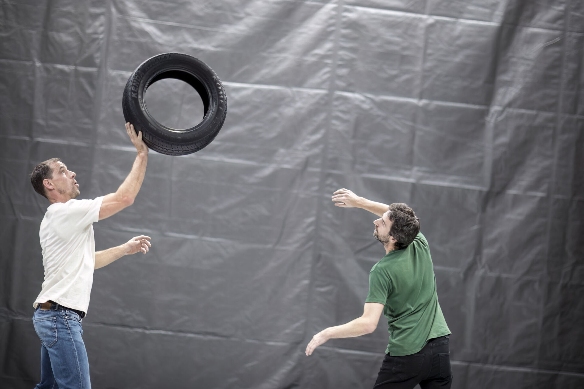 Pneu. Foto: Vojtěch Brtnický. 