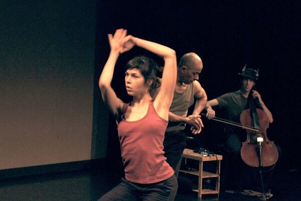 Jana Bitterová, Kuldip Singh-Barmi, Oak Matthias - Free Three Company: Practise no 9, Foto: Ian Biscoe