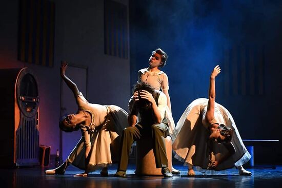 Sluha dvou pánů (Ennio Zappalá, Mariana Fonseca Torres, Anya Clarke, Lucy Macphail). Foto: Michal Hančovský.