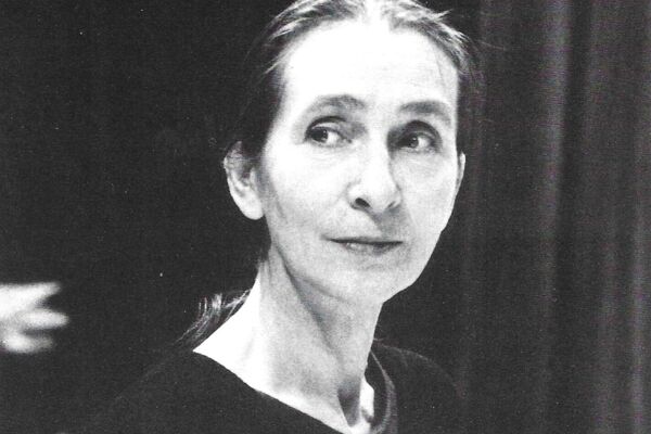 Pina Bausch. Foto: Wilfried Kruger, program Pařížské Opery 2002.