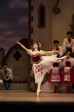 Coppelia (Marianela Nunez) Foto: Bill Cooper.