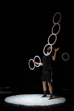 Orbiting Zero. Aleš Hrdlička. Foto: Heroen Bollaert.