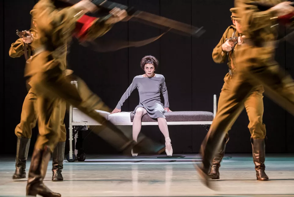Anastasia (Natalia Osipova). Foto: Tristram Kenton.