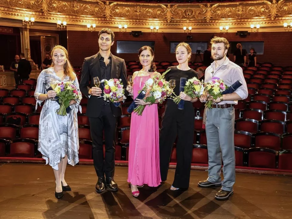Předávání ocenění při zahájení 143. divadelní sezóny Národního divadla. Zdroj: Archiv ND