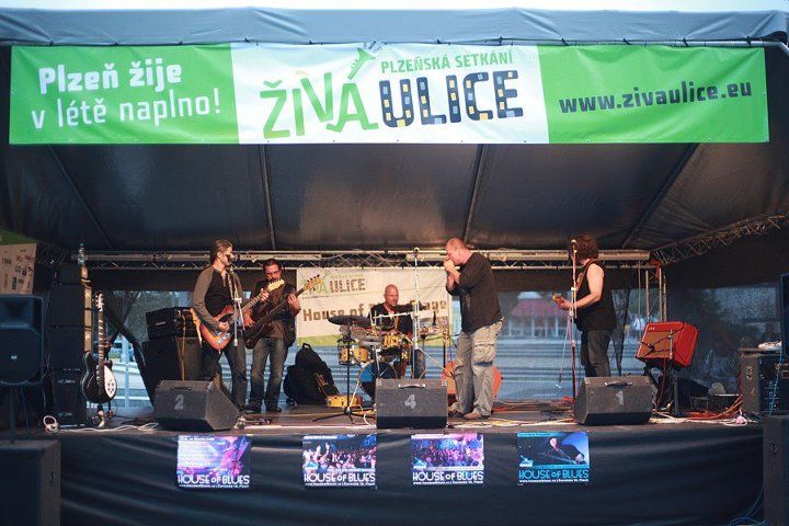 Právě probíhá Pilsen City Fest, hlavní část festivalu Živá ulice v Plzni