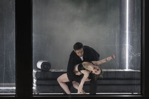 Dáma s kaméliemi (Klaudia Radačovská, Martin Svobodník). Foto Ctibor Bachratý.